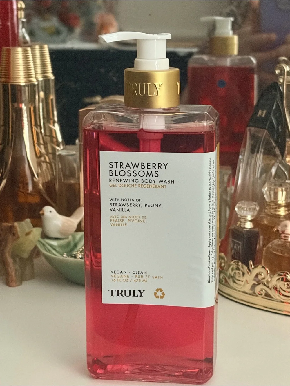 TRULY Strawberry Blossoms Body Wash & Moon Rocks Pre Shave Sugar Scrub